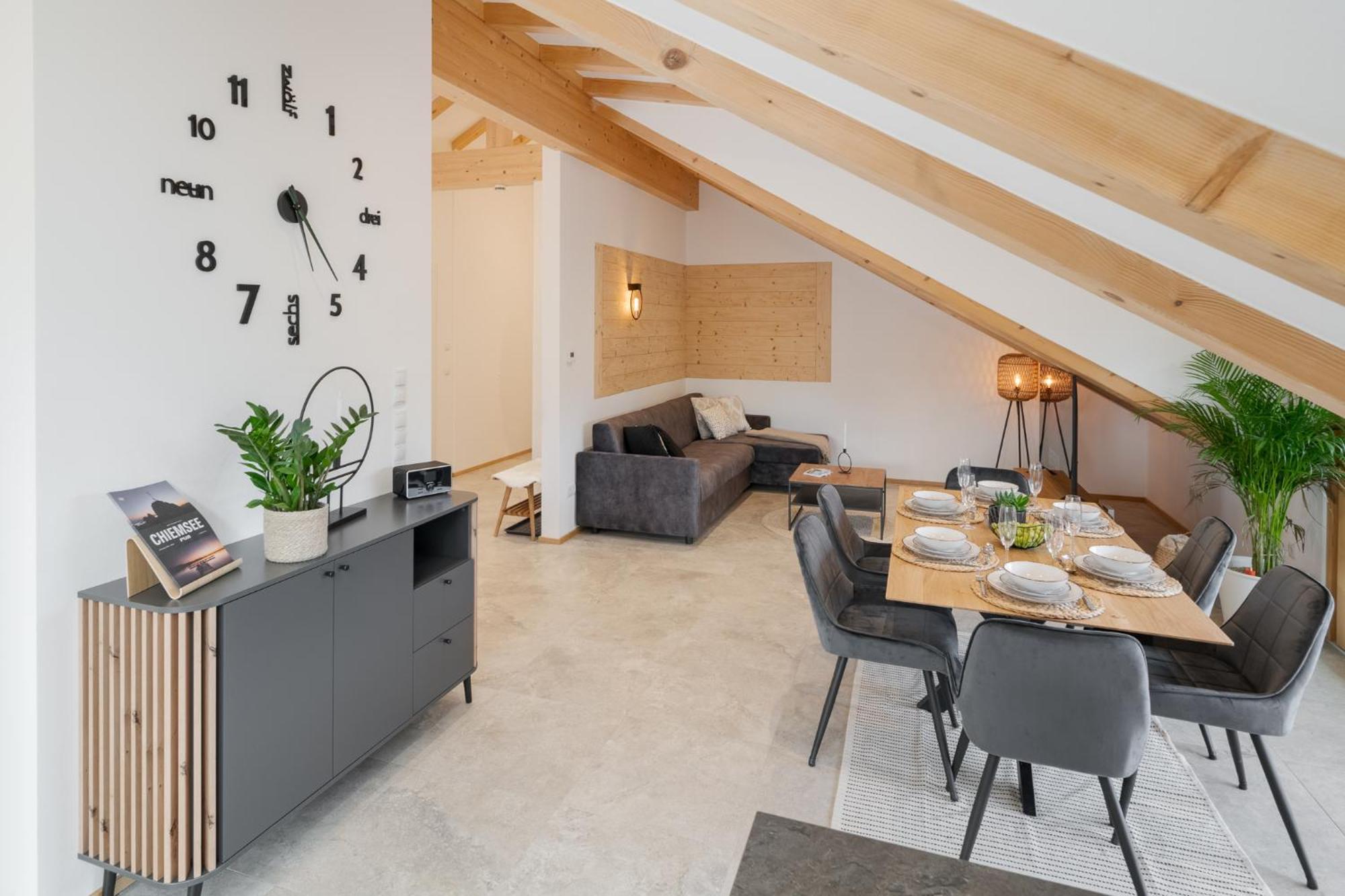 Fenjoy: Ferienapartment Mit Bergblick / Balkon / Bbq Bernau am Chiemsee Bagian luar foto